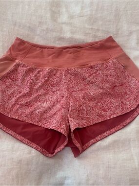 Outdoor Voices small Coral Pink Speckled Running Shorts